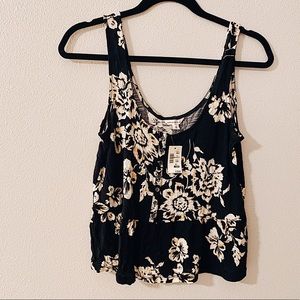 Fashion tank